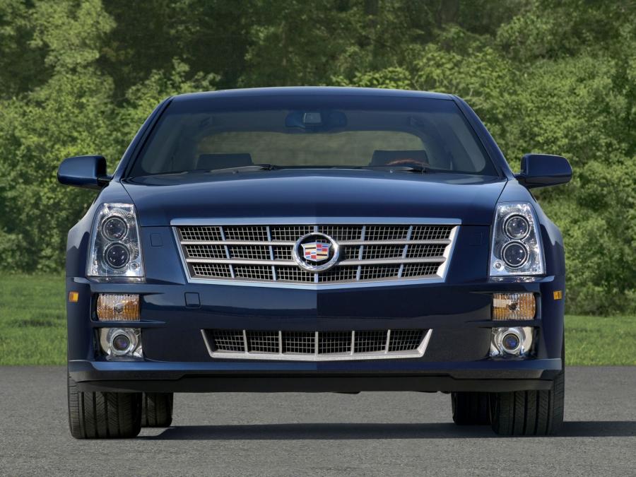  Cadillac STS 2009 года  (фото 17 из 24)